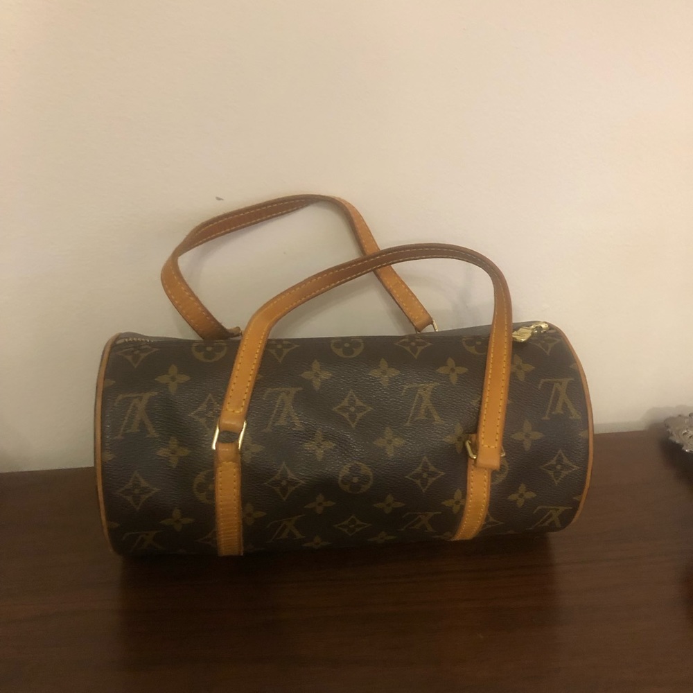 Authentic Louis Vuitton Papillon Bag